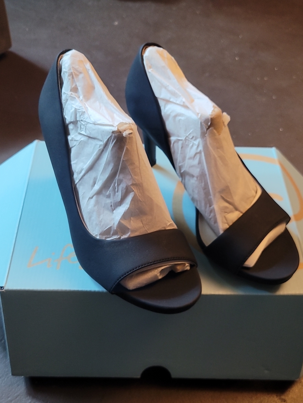 Brand NEW Life Stride Black Open-Toe Mid Heel Pumps